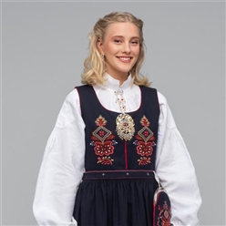 Bilde av Kvinnebunad fra Ørskog